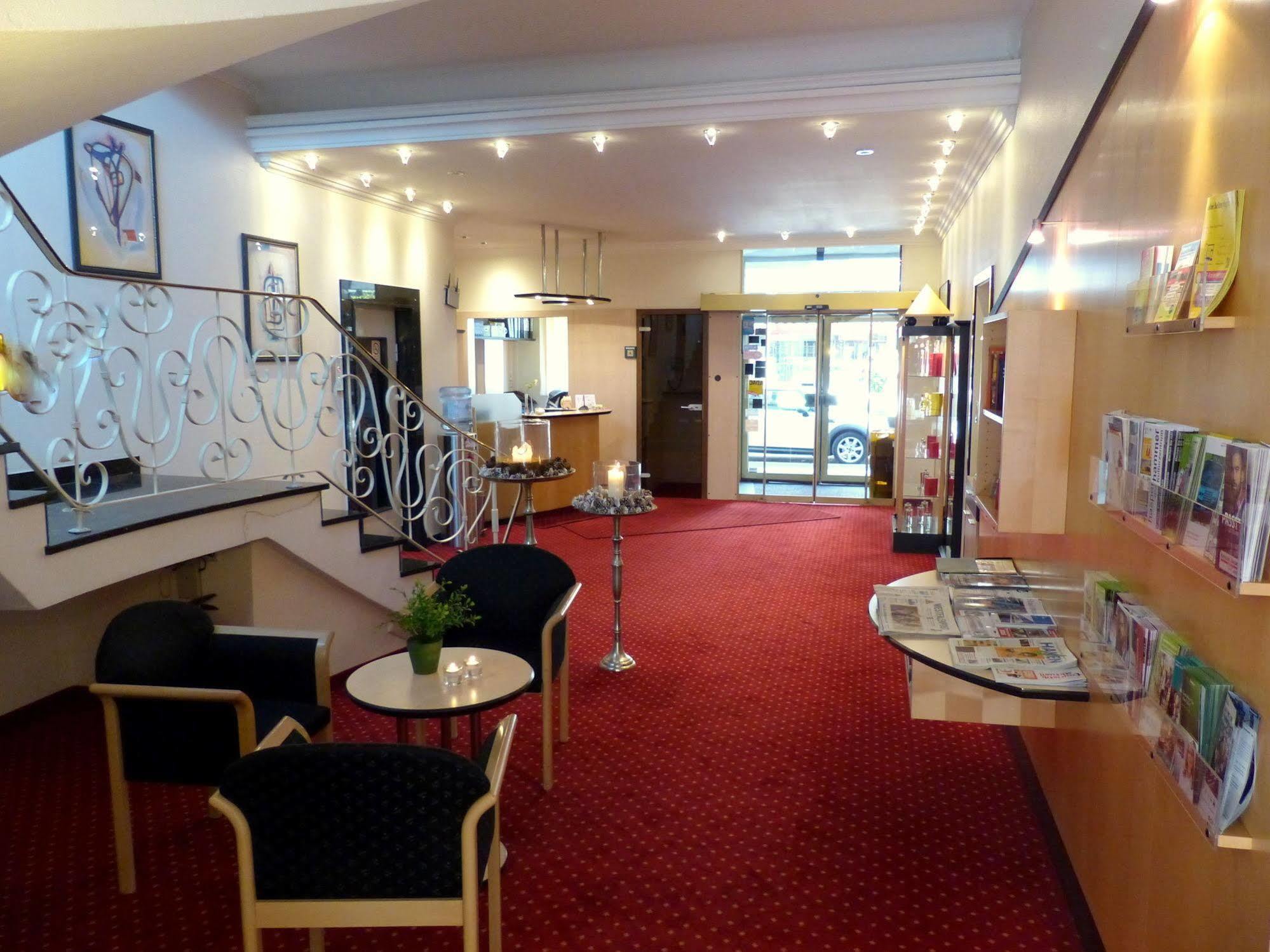 City Hotel By Celina Hagen  Exteriér fotografie