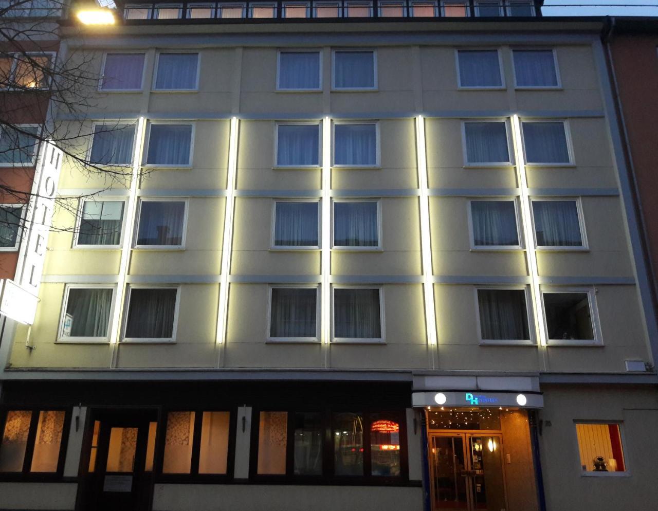 City Hotel By Celina Hagen  Exteriér fotografie